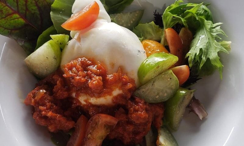 Ensalada de burrata de búfala, por Oscar Pérez